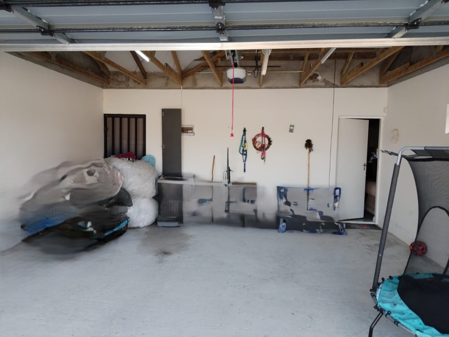 3 Bedroom Property for Sale in Fairview Eastern Cape